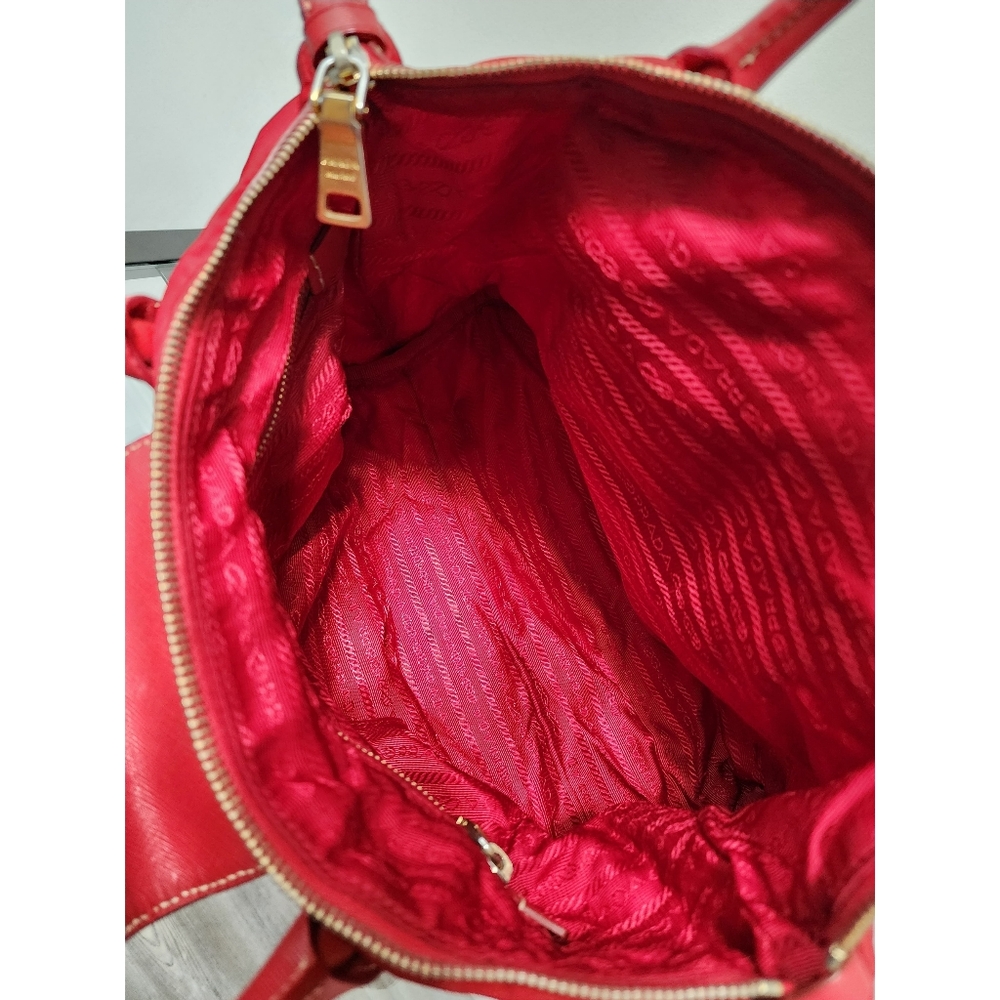 Prada Nylon Saffiano-Trimmed Tessuto Tote Red - Picture 15 of 15
